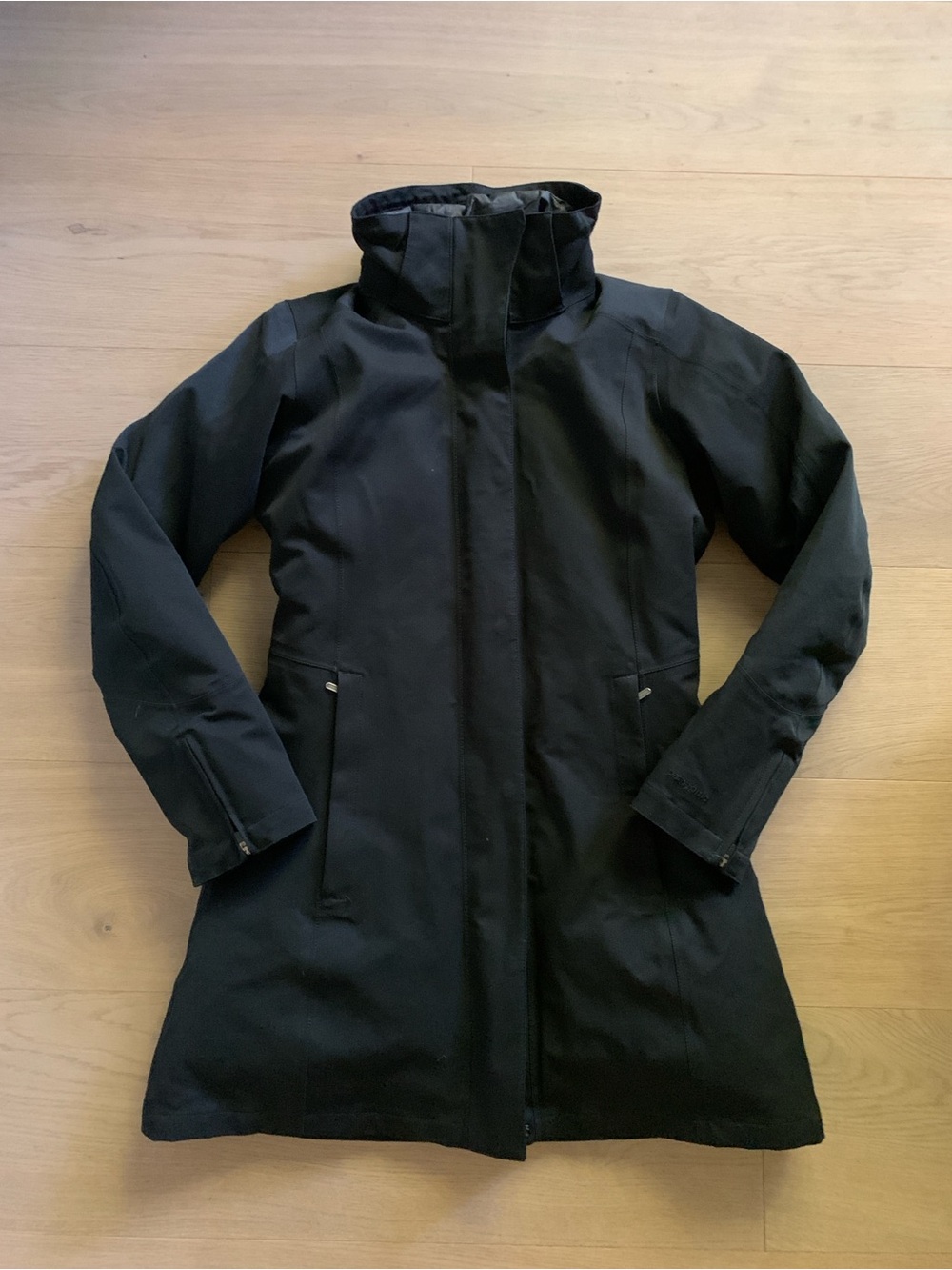 Patagonia Womens S Tres 3-in-1 Parka Black 700 Down Waterproof Insulated Jacket